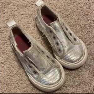 Toddler size 8 shoes. Excellent condition